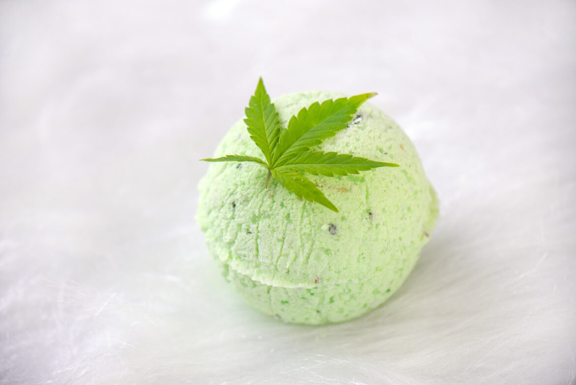 5 Ways To Relax With THC Bath Bombs