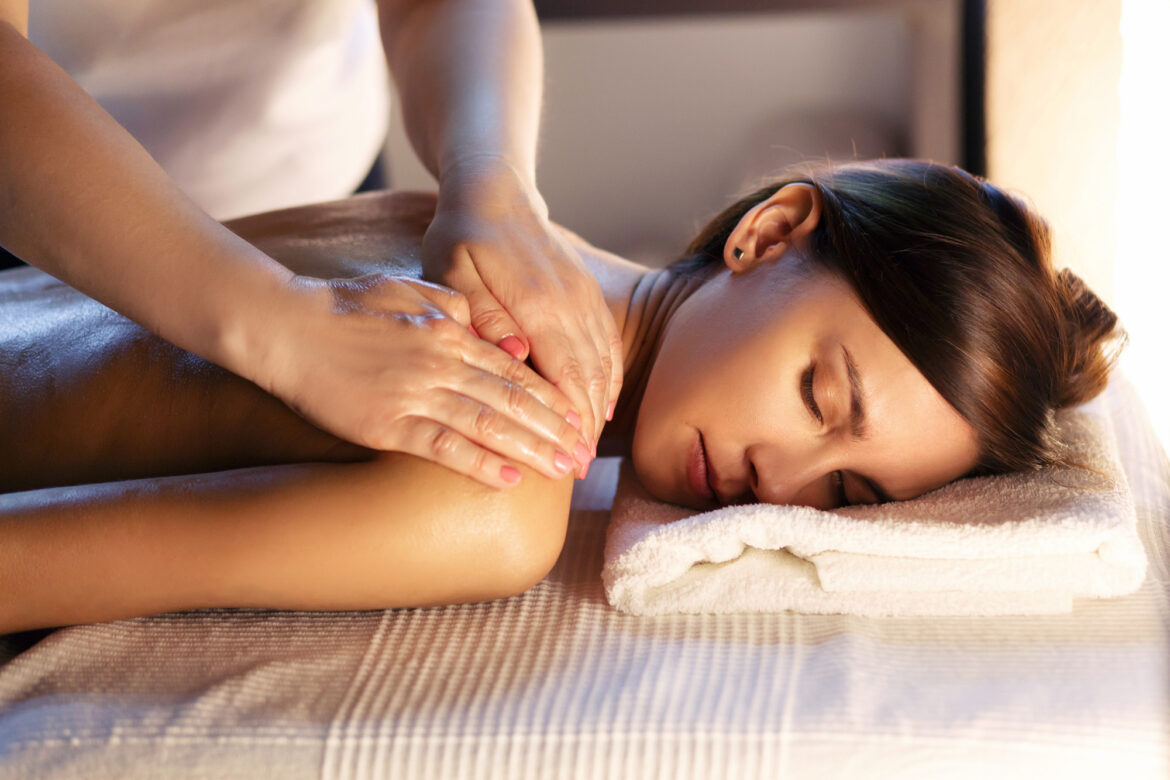 What Are the Health Benefits of Massages?